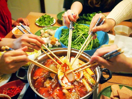 教訓(xùn)慘痛 一次聚餐連累89人感染,這兩地接連宣布暫?；疱?燒烤等堂食
